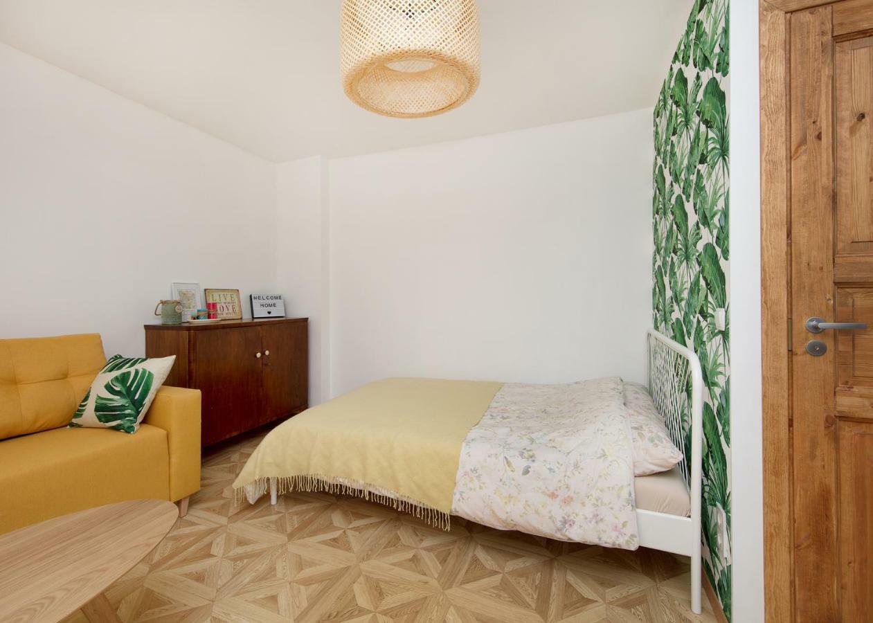 Cute Apartment, Next To Old Town, With Free Parking Tallinn Exterior photo